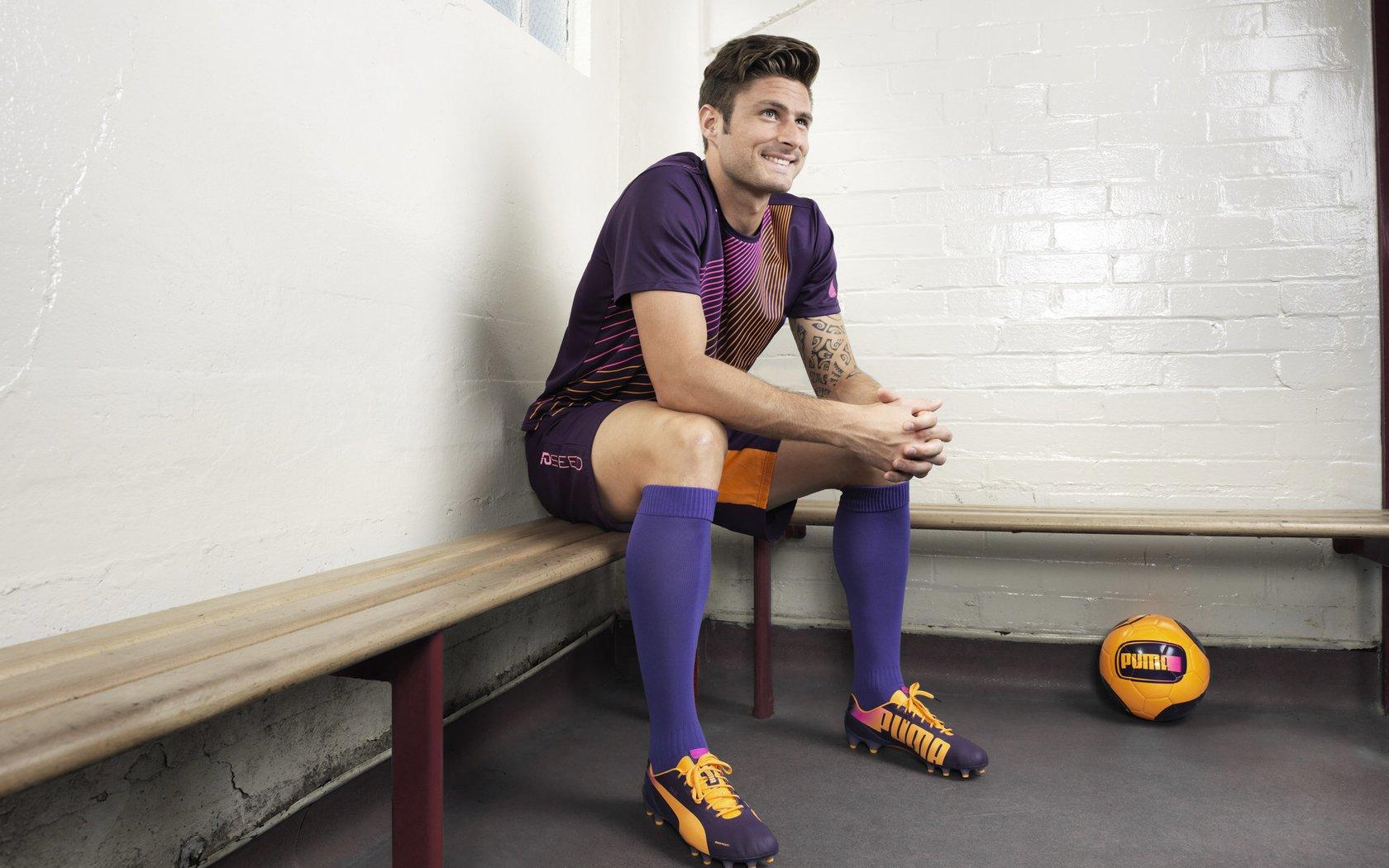 施洛特贝克言论引争议 詹坦言身体状态未达预期 多特蒙德内部氛围受关注